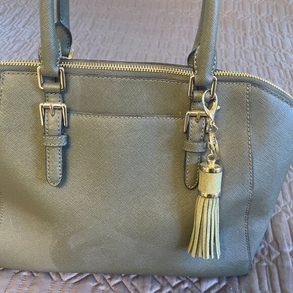 MICHAEL KORS  large SAGE green SATCHEL FREE shipping - Picture 9 of 12